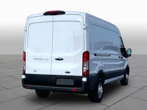 Used 2025 Ford Transit 250 148 Medium Roof Extended AWD image 13