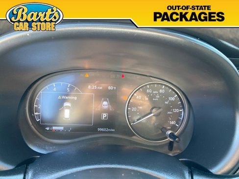 Used 2023 Nissan Kicks SV FWD image 33