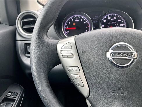 Used 2019 Nissan Versa SV image 16
