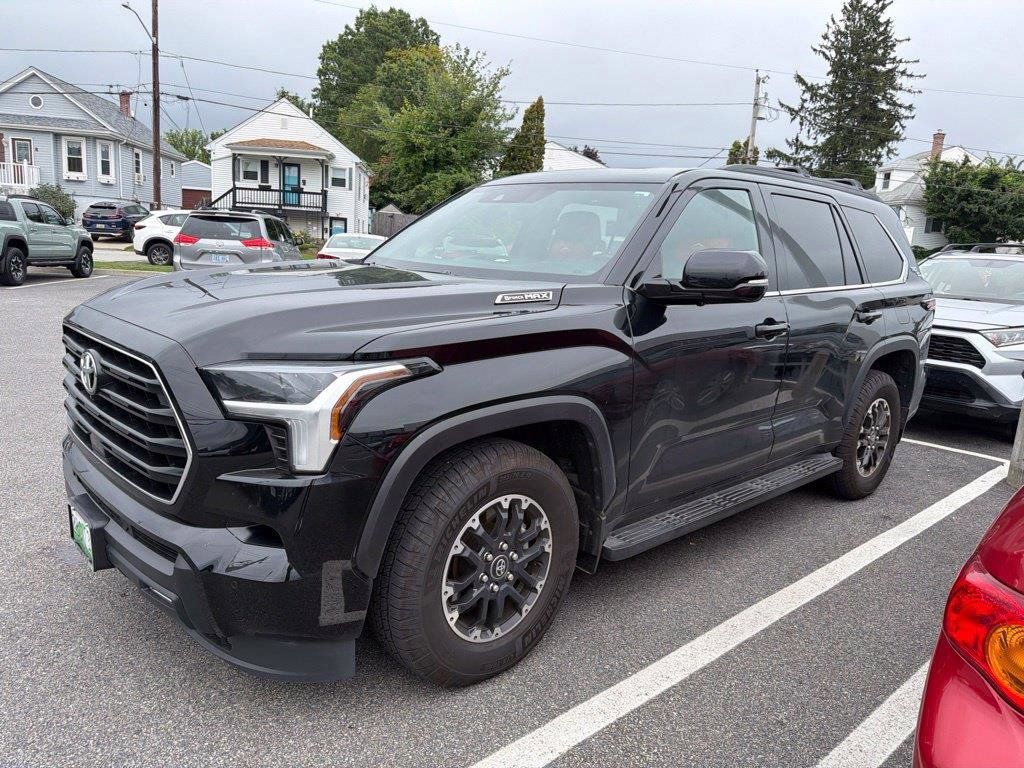 Used 2025 Toyota Sequoia SR5 w/ TRD Off-Road Package AWD/4WD image 3