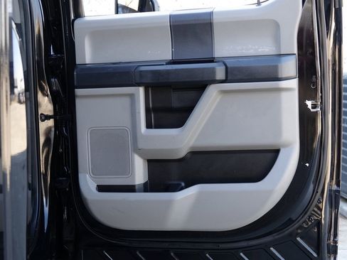 Used 2022 Ford F250 XL w/ Power Equipment Group image 35