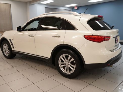 Used 2015 INFINITI QX70 AWD w/ Premium Package image 8