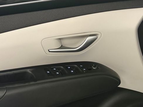 Used 2023 Hyundai Tucson SEL w/ Convenience Package image 14