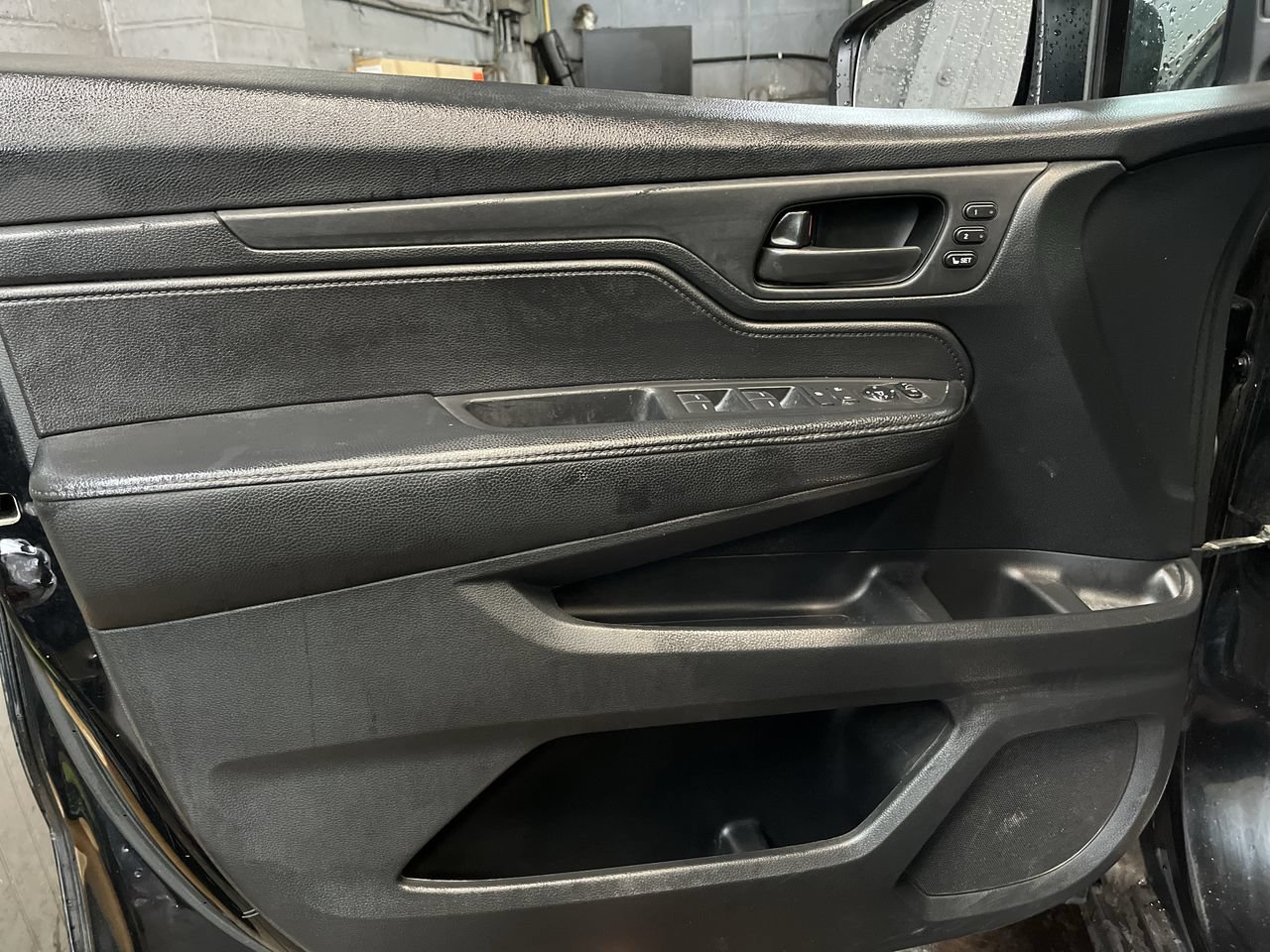 Used 2022 Honda Odyssey EX-L image 3