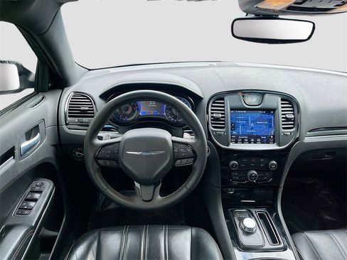 Used 2023 Chrysler 300 S image 24