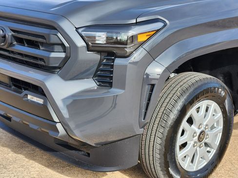 New 2026 Toyota Tacoma SR5 image 9