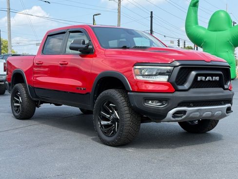 Used 2019 RAM 1500 Rebel w/ Rebel Level 2 Equipment Group AWD/4WD image 2