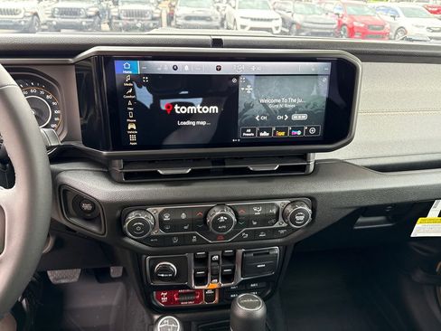 New 2026 Jeep Gladiator Willys image 18