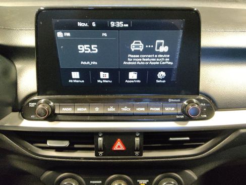 Used 2021 Kia Forte LXS image 25