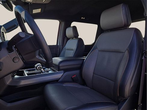 Used 2024 Ford F150 Lariat w/ Tow/Haul Package image 13