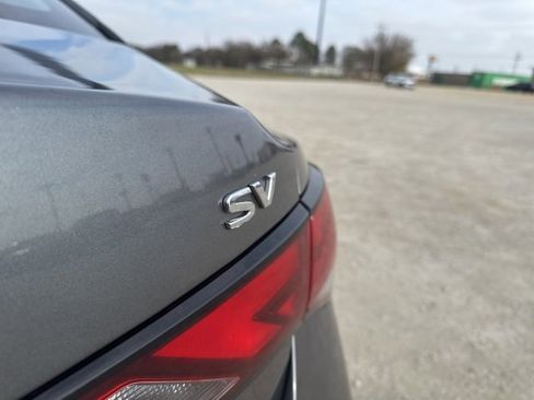 Used 2023 Nissan Sentra SV image 8