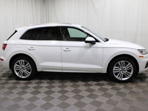 Used 2018 Audi Q5 2.0T Premium Plus w/ Premium Plus Package image 30