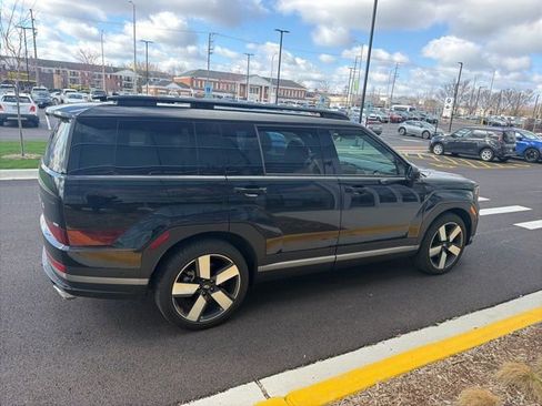 Used 2024 Hyundai Santa Fe Limited image 14