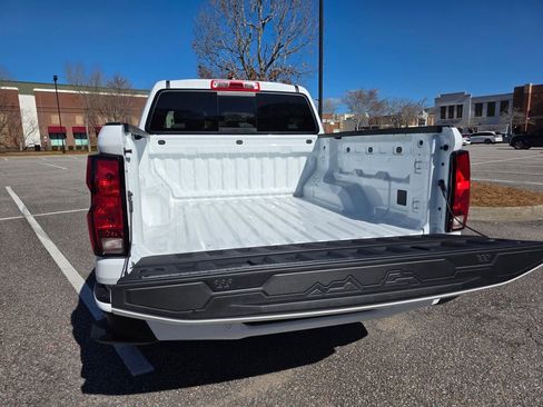 New 2026 Chevrolet Colorado LT RWD image 21