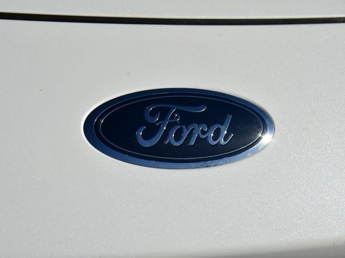 Used 2021 Ford Escape Titanium image 35