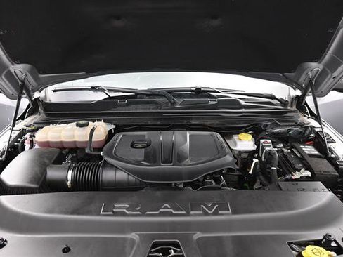 Used 2025 RAM 1500 Lone Star AWD/4WD image 18