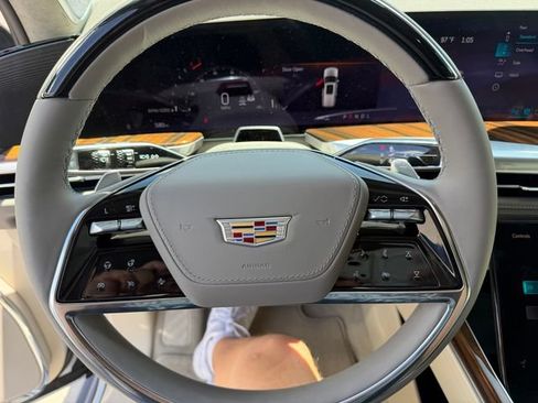 New 2026 Cadillac Escalade Platinum Sport AWD/4WD image 20