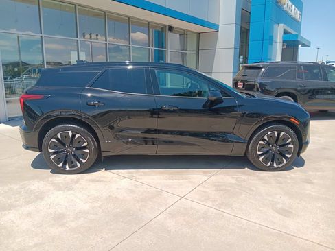 Used 2025 Chevrolet Blazer EV RS AWD/4WD image 6