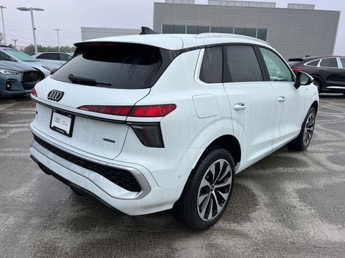 New 2026 Audi Q3 quattro 2.0T image 5