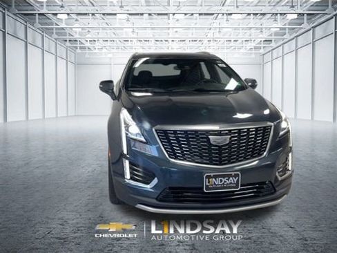 Used 2021 Cadillac XT5 Premium Luxury image 4