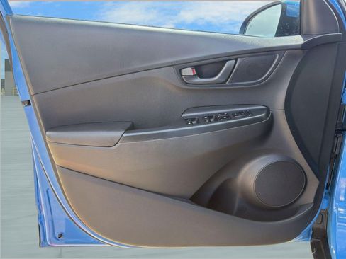 Used 2022 Hyundai Kona SEL image 10