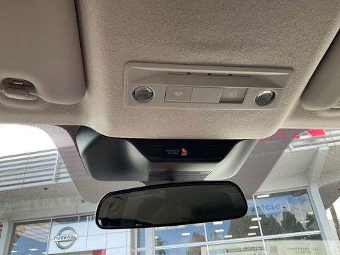 New 2025 Nissan Kicks SV w/ Illumination Package image 25