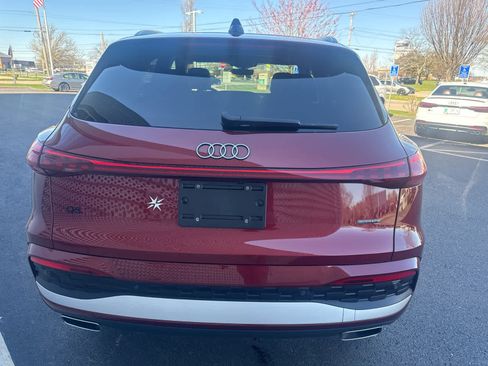 Used 2025 Audi Q5 Premium w/ Premium Plus AWD/4WD image 20