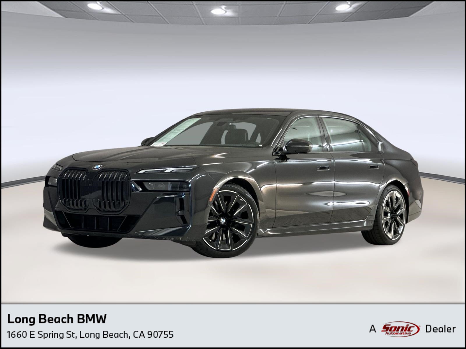 Used 2023 BMW 740i RWD image 1