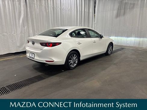 Used 2024 MAZDA MAZDA3 s FWD image 3