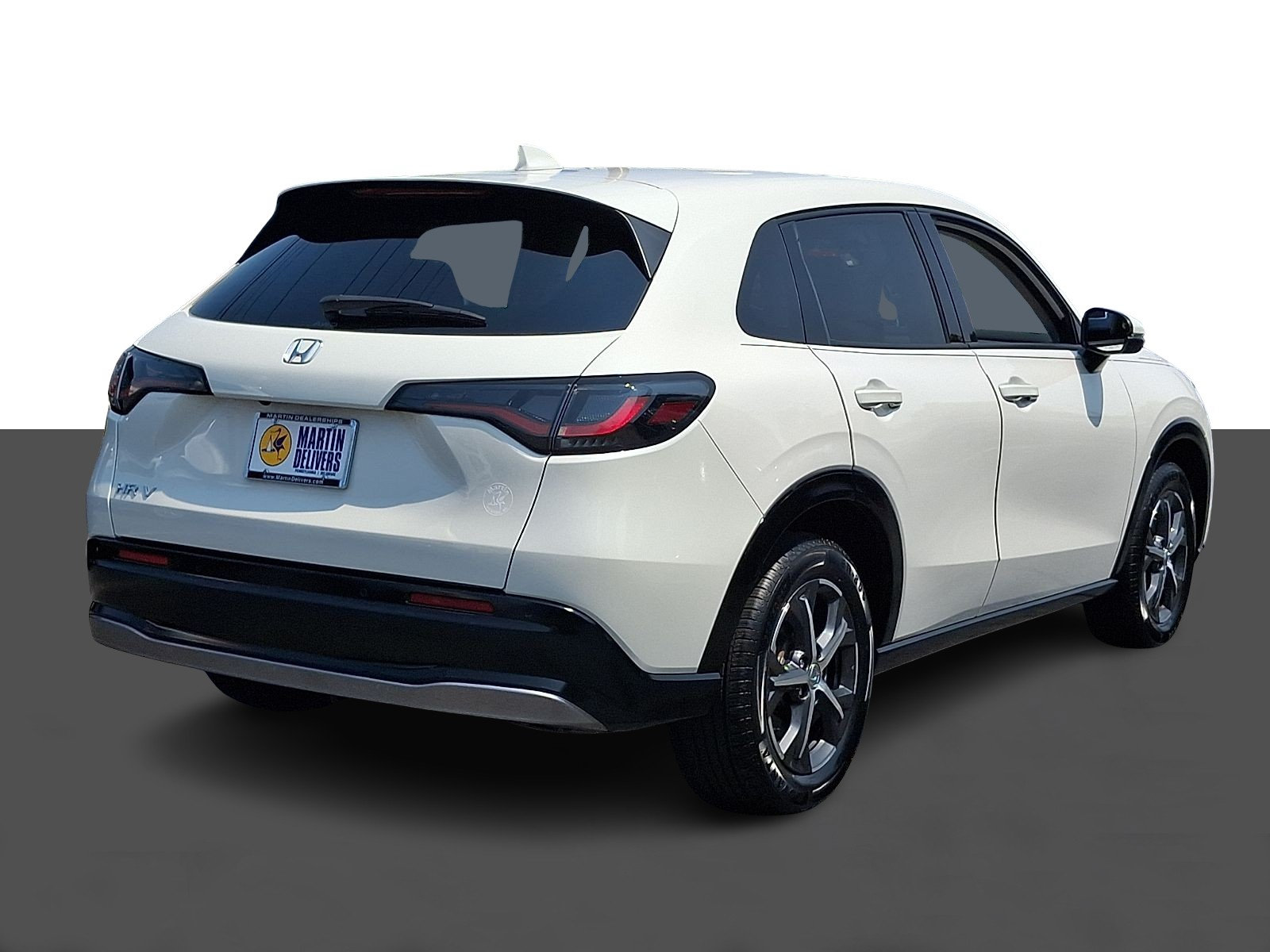 Certified 2024 Honda HR-V EX-L image 6