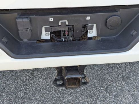 Certified 2022 Chevrolet Silverado 3500 High Country w/ Snow Plow Prep/Camper Package image 35