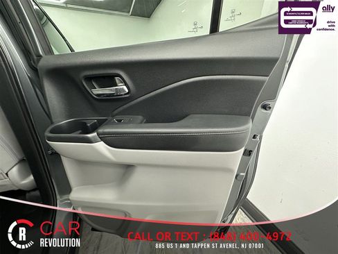 Used 2019 Honda Ridgeline RTL-T image 41