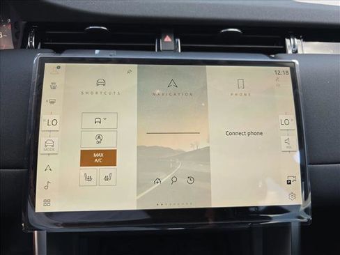 New 2025 Land Rover Discovery Sport S image 23