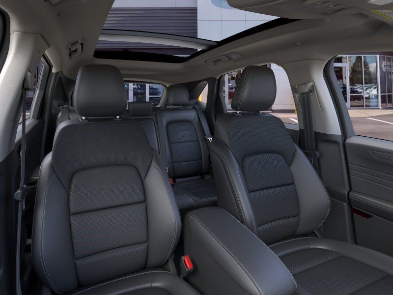 Used 2024 Ford Escape SE w/ PHEV Premium Package FWD image 13