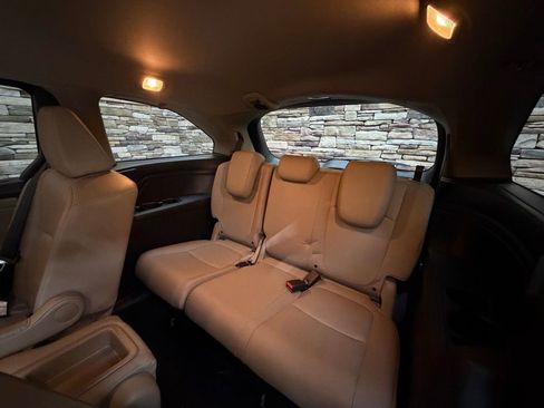 Used 2018 Honda Odyssey EX-L image 32