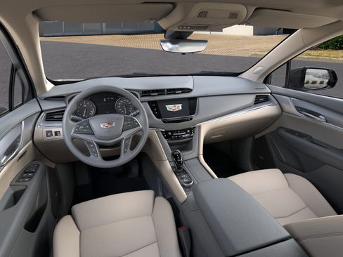 New 2025 Cadillac XT5 Premium Luxury w/ Technology Package AWD/4WD image 39