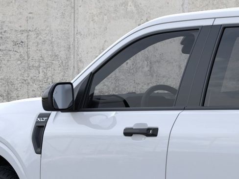New 2026 Ford Maverick XLT w/ XLT Luxury Package FWD image 21
