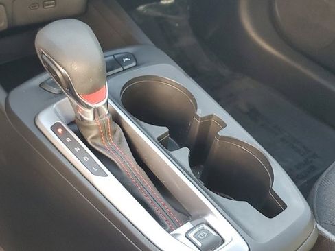 Used 2024 Chevrolet Trax RS image 27