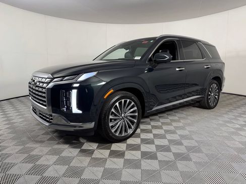 Used 2025 Hyundai Palisade Calligraphy AWD/4WD image 3