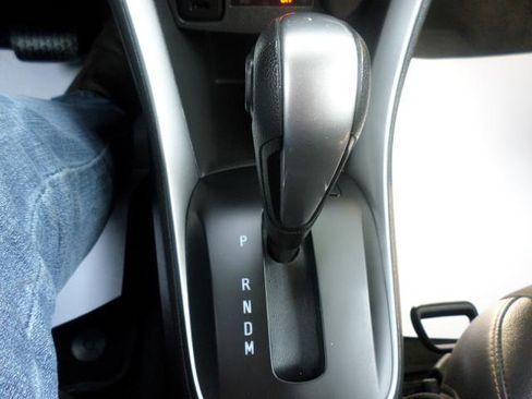 Used 2019 Chevrolet Trax LT w/ LT Convenience Package image 15