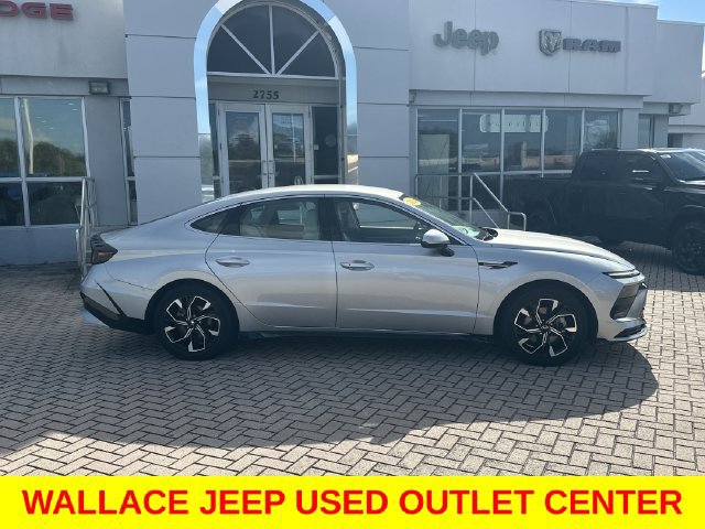 Used 2024 Hyundai Sonata SEL FWD image 6