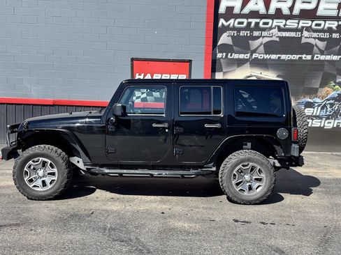 Used 2012 Jeep Wrangler Unlimited Sahara w/ Trailer Tow Group image 10
