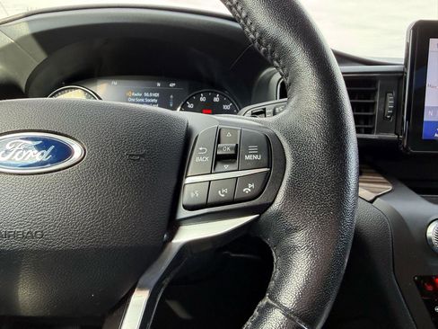 Used 2020 Ford Explorer Limited image 26