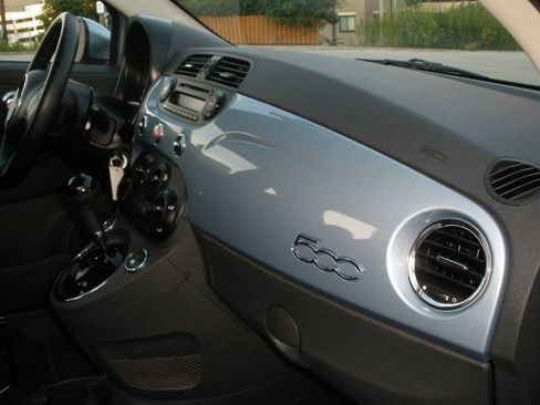 Used 2013 FIAT 500 Pop FWD image 29