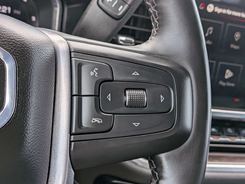 Used 2025 GMC Sierra 1500 SLT RWD image 36