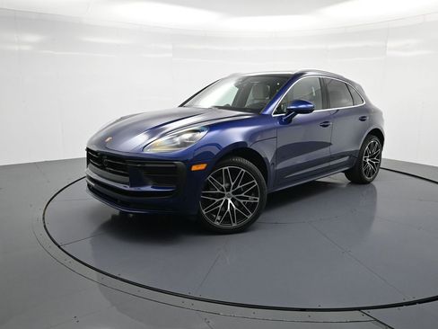 New 2026 Porsche Macan image 28