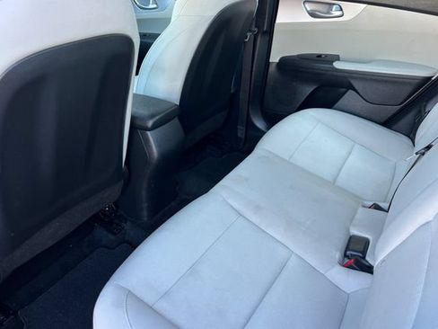 Used 2023 Kia Forte LXS FWD image 13