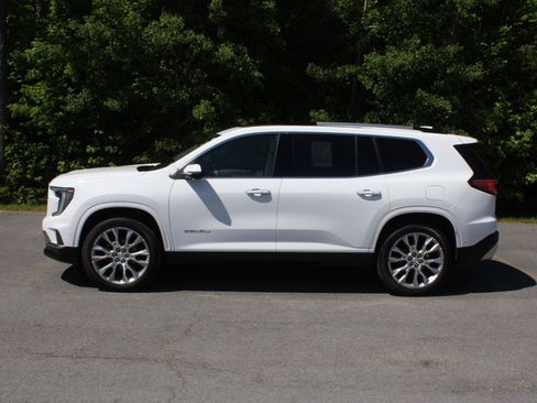 Used 2024 GMC Acadia Denali w/ Super Cruise Package AWD/4WD image 5
