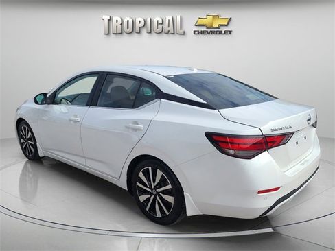 Used 2021 Nissan Sentra SV w/ SV Premium Package image 3