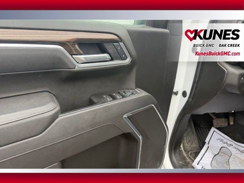 Used 2025 Chevrolet Silverado 1500 LT w/ Work Truck Package image 5